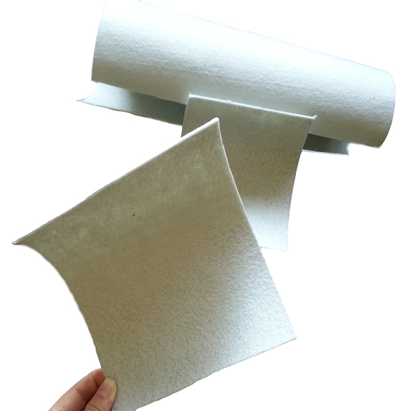 工程剖析：复合土工膜与碎石土坝之间有什么关联？