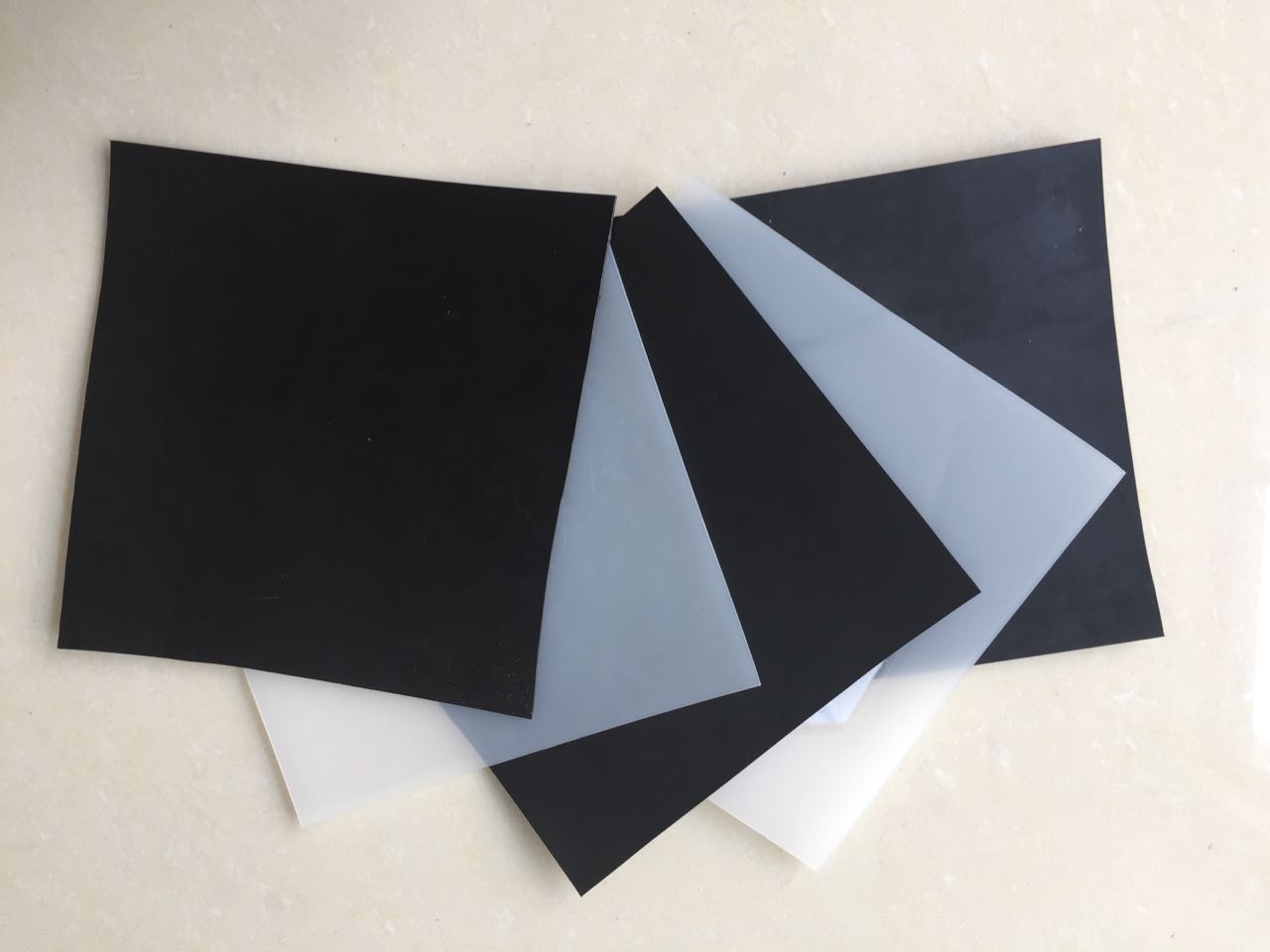 切实提高复合土工膜的施工质量需要做什么?