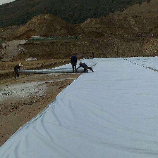 分离式复合土工膜张应力具体变化阶段有哪几个?