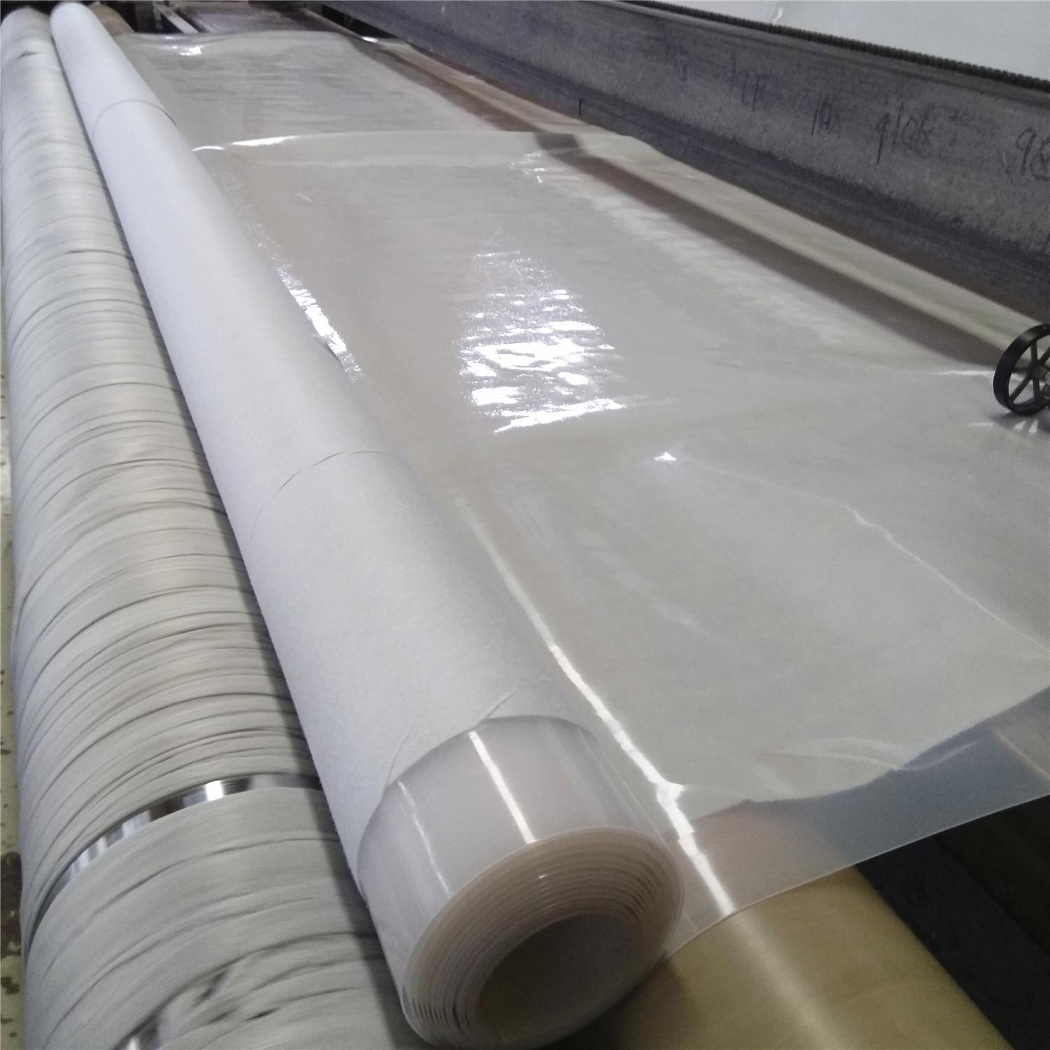 复合土工膜这种材料是如何一步一步施工的?下面步骤来了